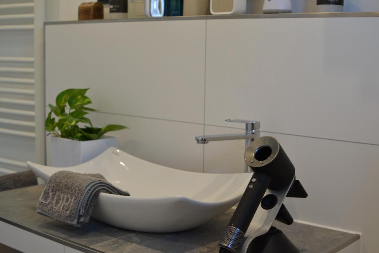 5 Sterne Apartment Auszeit Wilhelmsdorf Exteriör bild